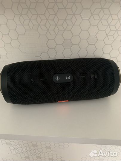 Колонка jbl charge 3