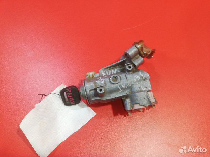 Замок зажигания Toyota Hilux Pick Up KUN25 2KD-FTV
