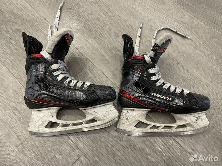 Хоккейные коньки Bauer 2X размер 1.5EE