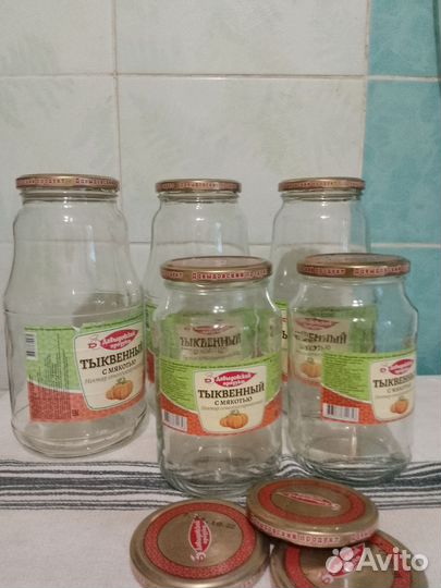Стеклянные винтовые банки разного об'ема