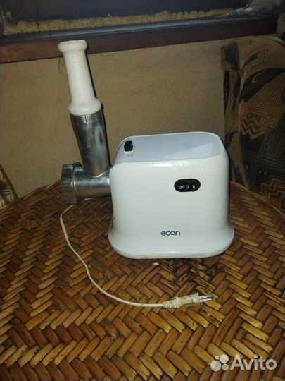 Мясорубка электрическая на запчасти