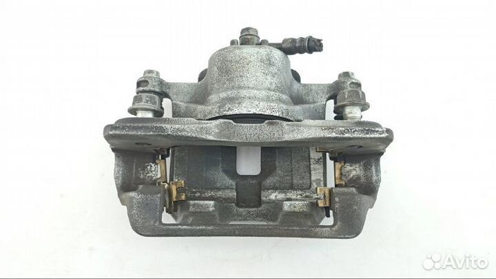 Суппорт передний левый Honda Stream RN1 2003