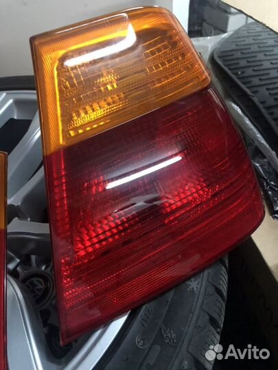 Задние фонари на BMW Е46 с 1998-01 год L-R