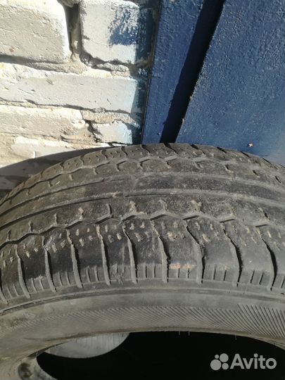 Nexen Classe Premiere 521 215/70 R16