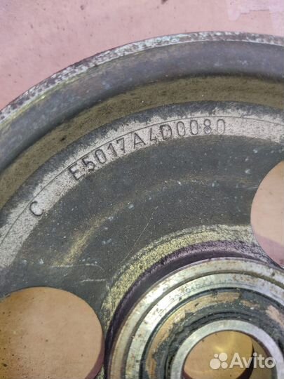 Шкив натяжителя ремня Пежо 307