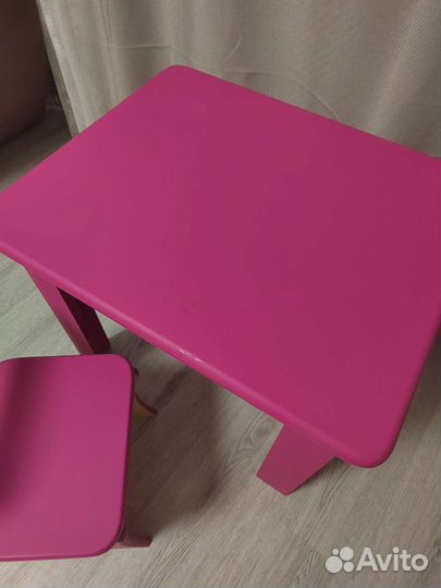 Детский стол и стул