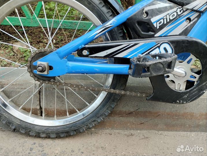 Детский двух колёсный велосипед stels pilot