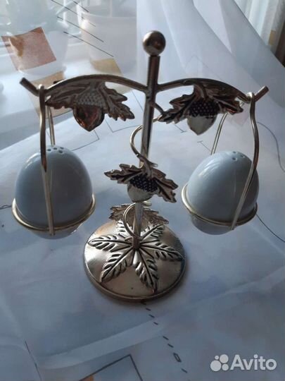 Ссср.ваза,набор д/специй,лопатка д/торта керамика