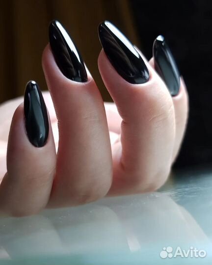 Маникюр, Педикюр