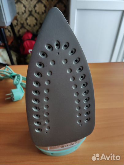 Утюг с парогенератором