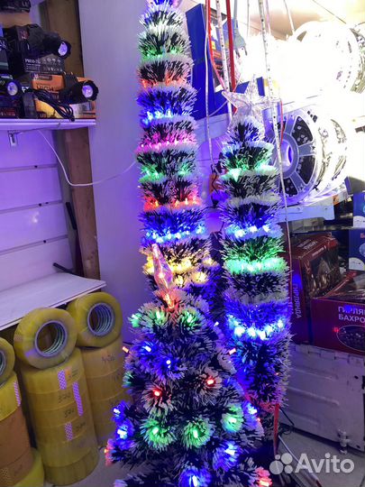 Новогодние ёлки светящийся