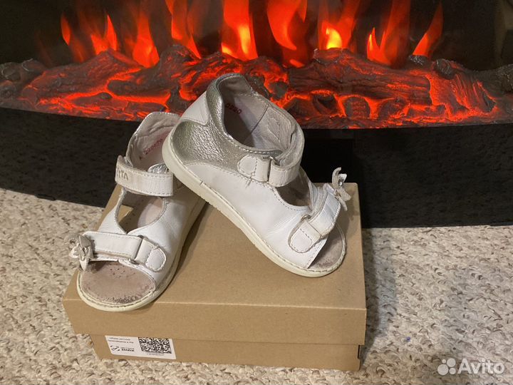 Ботинки для девочки