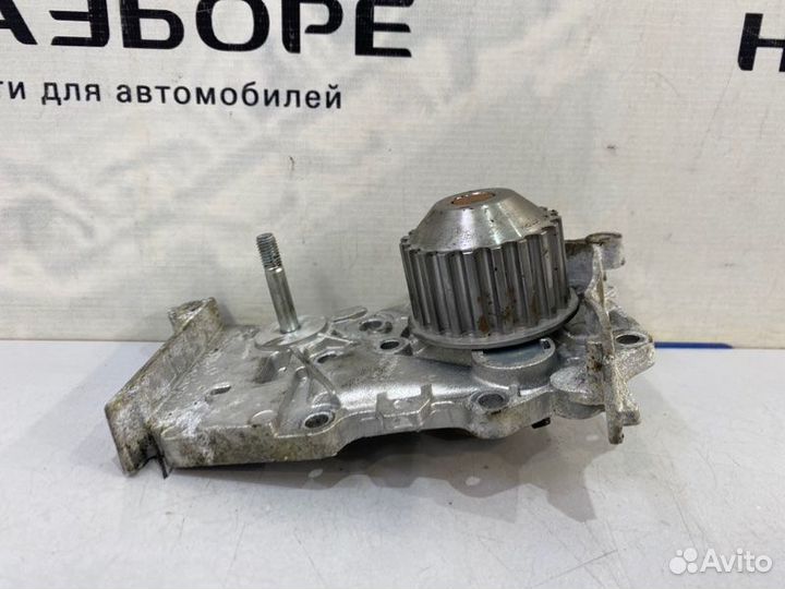 Помпа Nissan Almera G15 K4M 2014