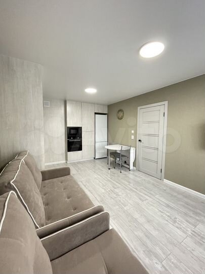 2-к. квартира, 40 м², 4/15 эт.