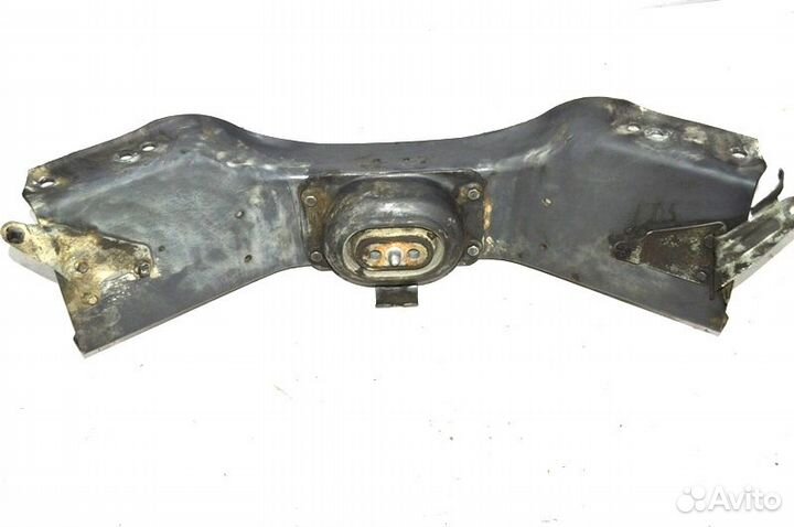 Траверса рамы volvo FM12 (01.98-12.05)