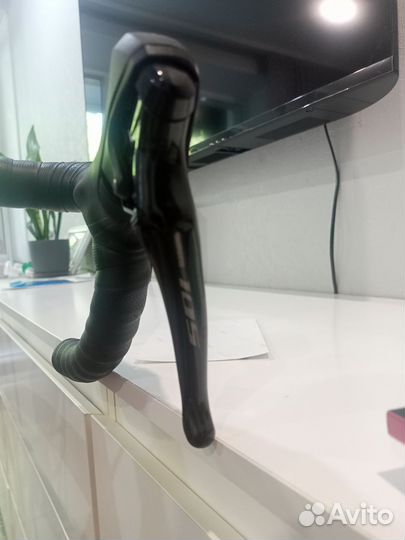 Шоссейный велосипед specialized