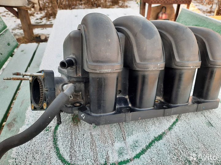 Впускной колектор на понтиак вайп дв 1zz в отлично