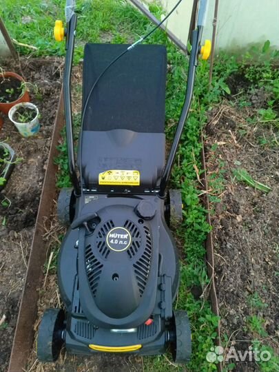 Газонокосилка бензиновая huter