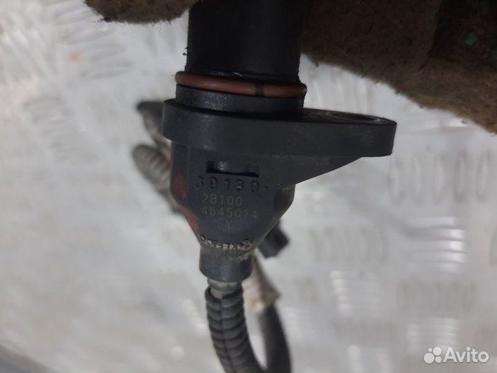 Датчик положения коленвала Kia Rio QB G4FC 2015