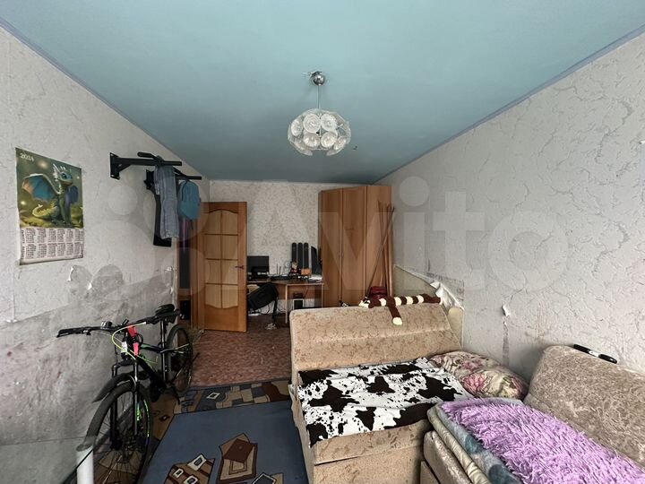 2-к. квартира, 50 м², 6/9 эт.