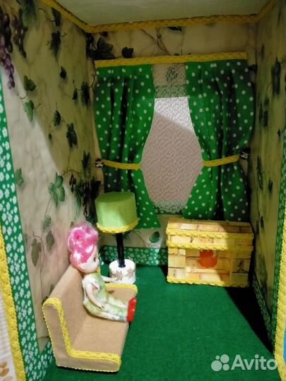 Домик кукольный ручной работы
