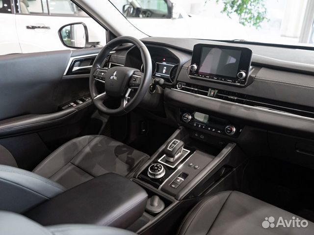 Mitsubishi Outlander 2.5 CVT, 2022 Новый объявление продам