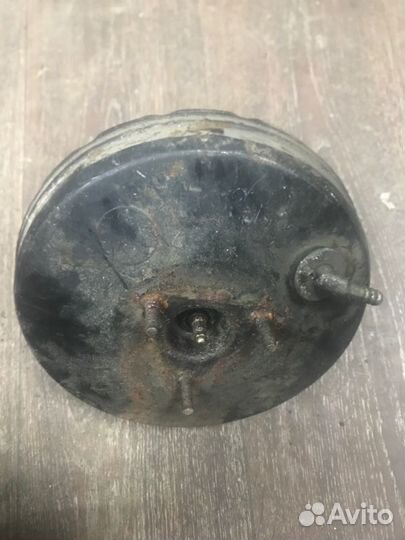 Вакуумный усилитель тормозов Toyota Corona ST190