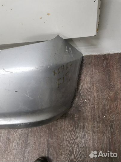 Бампер задний Honda Fit
