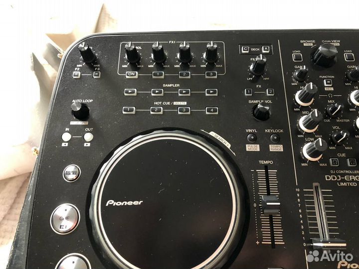 DJ-контроллер Pioneer DDJ-ergo-К Limited