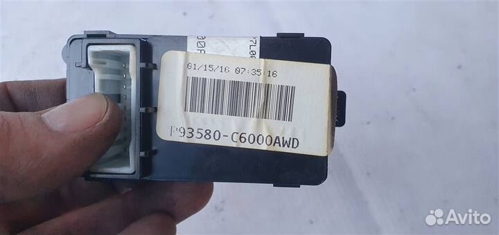 Кнопка стеклоподъемника Kia Sorento III (UM) Prim