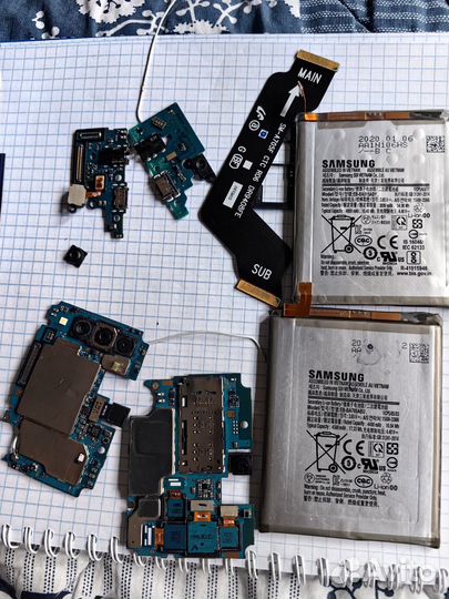 Запчасть для телефона