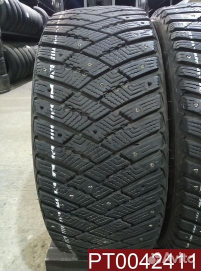 Goodyear Ultragrip Ice Arctic 225/45 R17 110