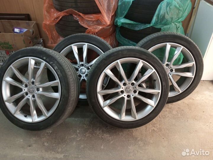 Комплект колес на mercedes r19