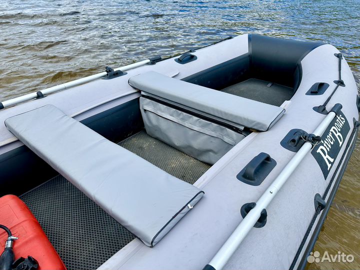 Комплект Лодка пвх с мотором, прицепом и гаражом