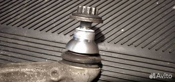 Рычаг передний левый Mercedes-Benz GLC-Класс X253