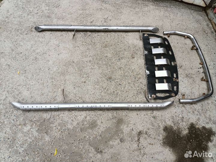 Защитные дуги на lexus 300,330,350