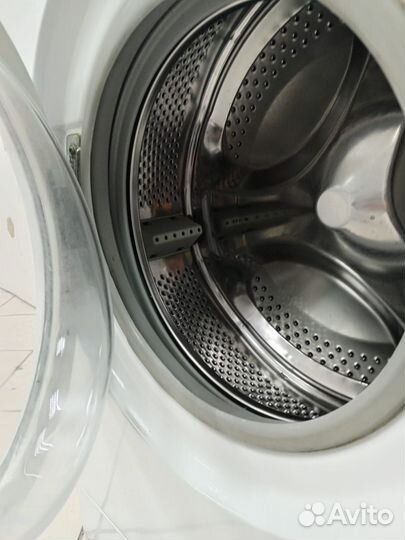 Стиральная машина Indesit wiun82