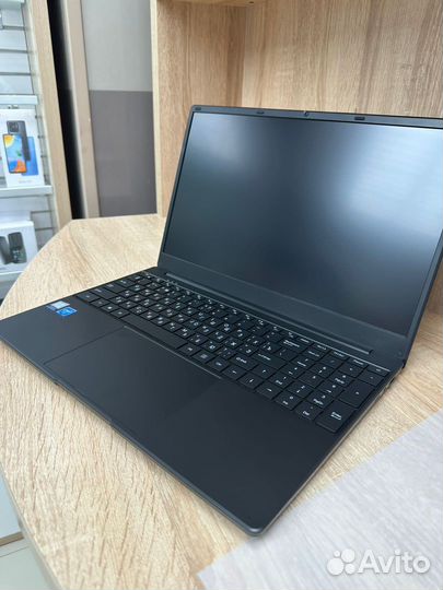 Ноутбук новый