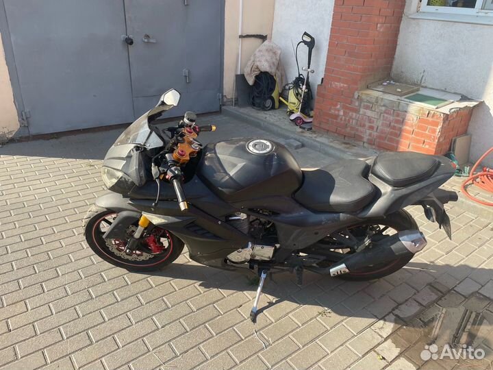 Фалькон 250
