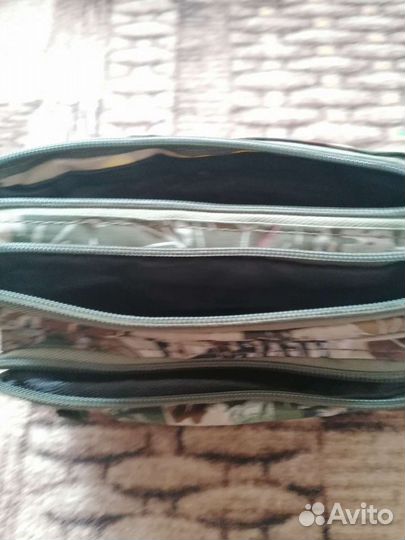 Бананка цвета хаке