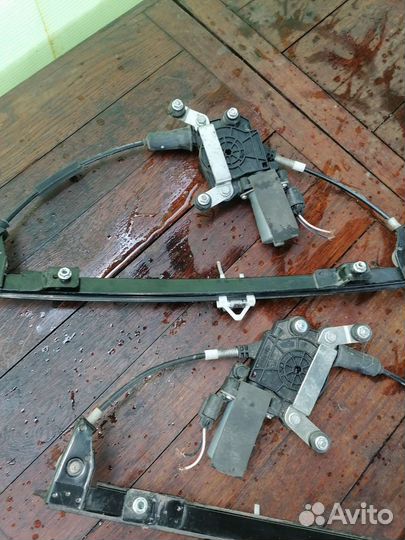 Стеклоподъемник