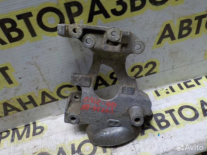 Кронштейн кондиционера Honda Civic 4D viii 2006-2