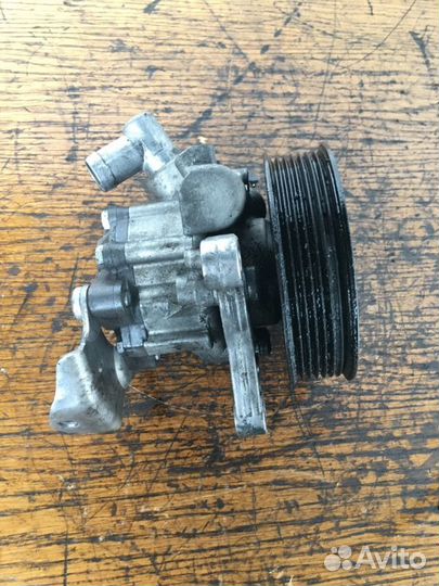 Насос гидроусилителя руля Mercedes E-Class W211