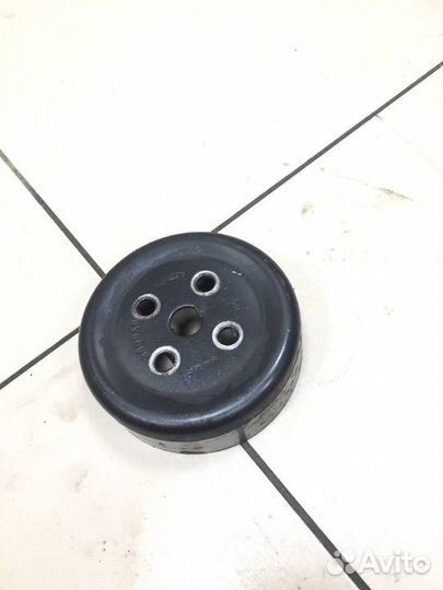 Шкив водяного насоса (помпы) Ford Focus