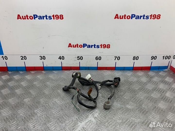 Проводка передняя левая Toyota Mark 2 GX100 1GFE