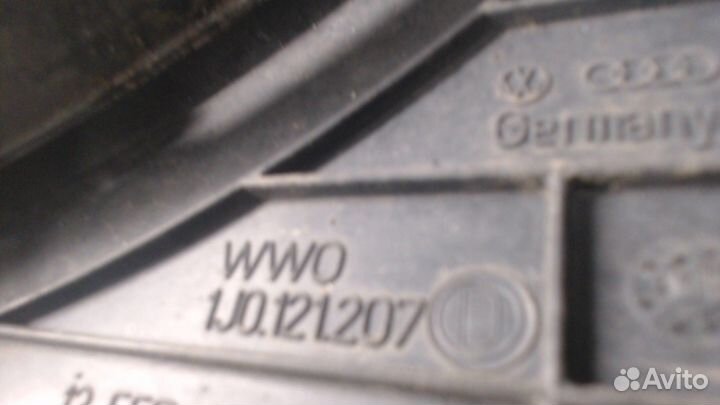 Вентилятор радиатора Volkswagen Golf 4, 1999