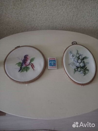 Вышивка в рамке