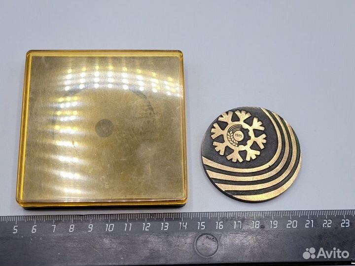 Медаль настольная Спартакиада профсоюзов 1975 СССР