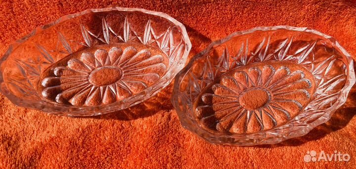 Салатники небольшие, хрусталь