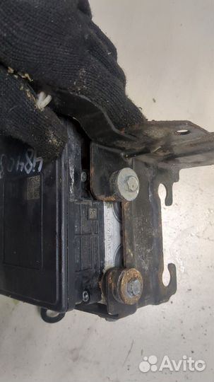 Блок абс, насос Mazda 3 (BM), 2014